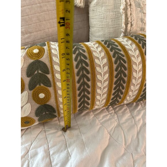 Pier 1 rectangle Pillow 3d Embroidered Leaf Patterns Sofa zipper luxury boho - Picture 7 of 9